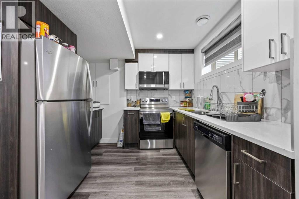 9121 52 Street NE — photo 25