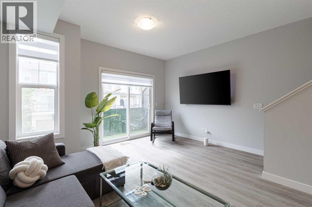 930 Sage Hill Grove NW — photo 4