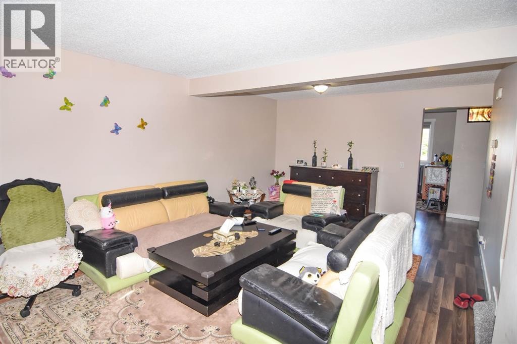 268 Falton Drive NE — photo 8