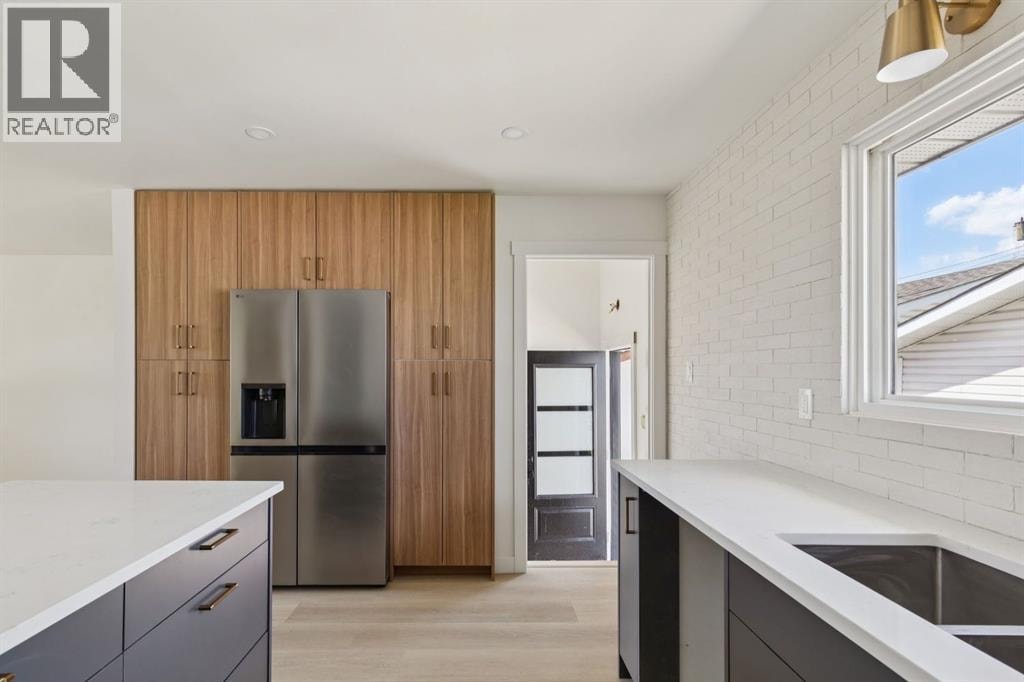 816 Avonlea Place SE — photo 10