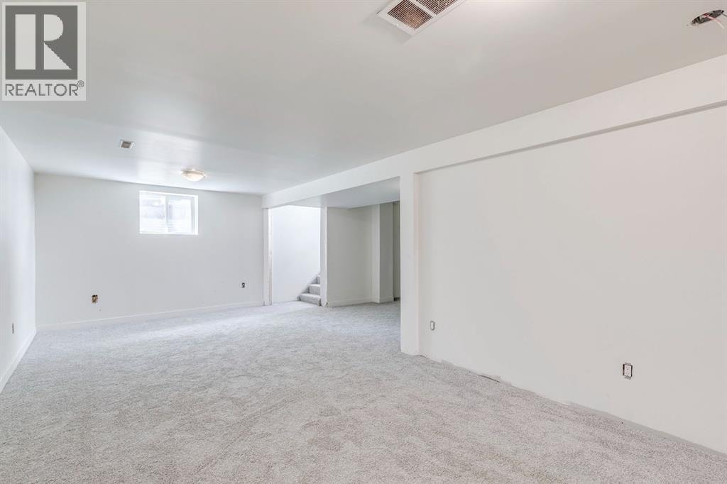 816 Avonlea Place SE — photo 17