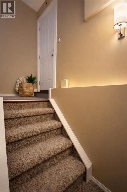 83 Luxstone Crescent SW — photo 18