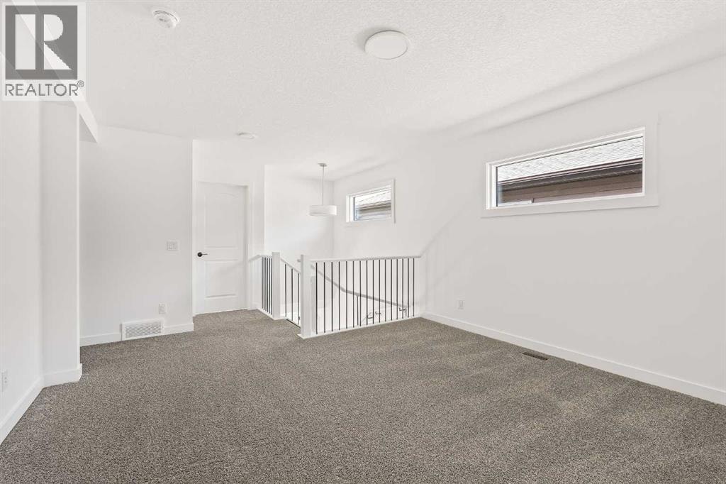 1133 Chinook Gate Bay SW — photo 29