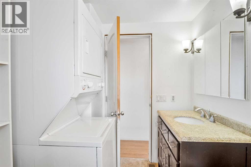 804 Center Street — photo 13
