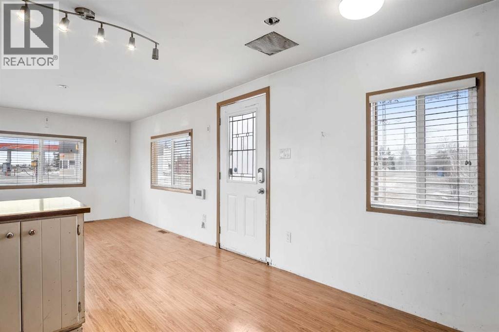 804 Center Street — photo 10