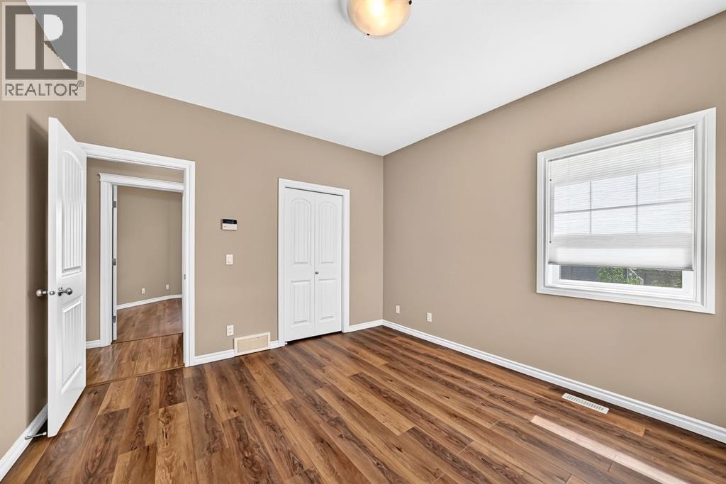 113, 100 Coopers Common SW — photo 15