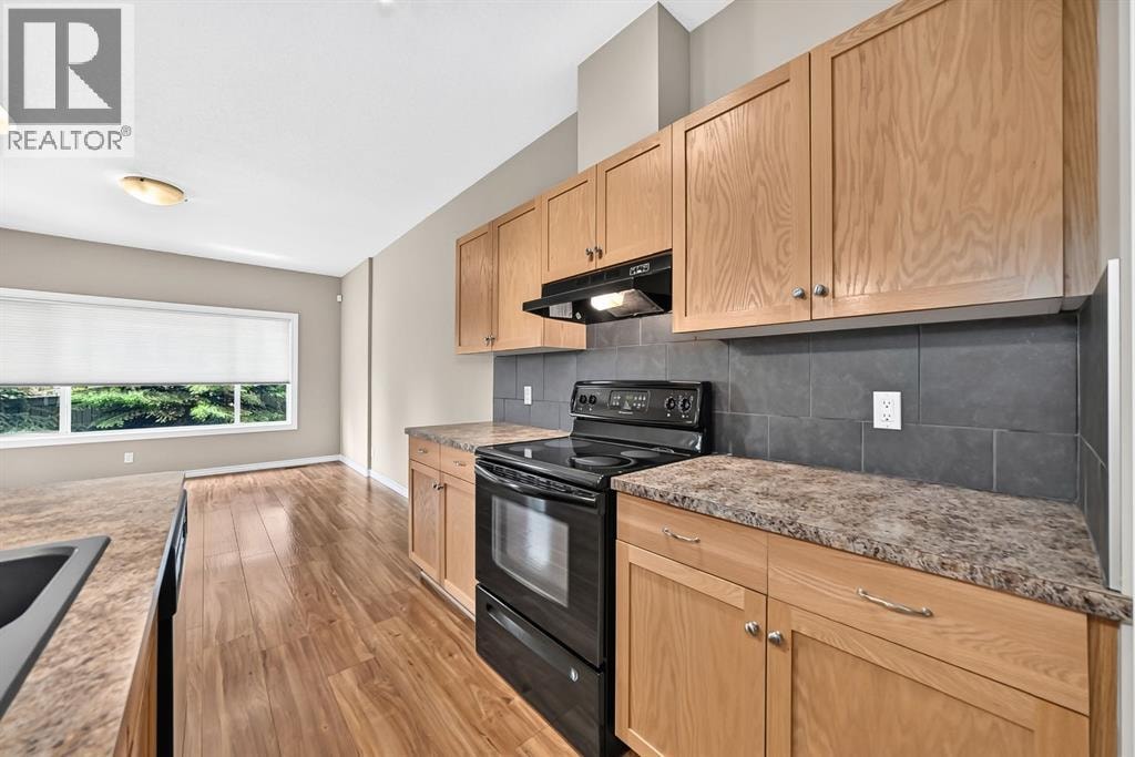 113, 100 Coopers Common SW — photo 5