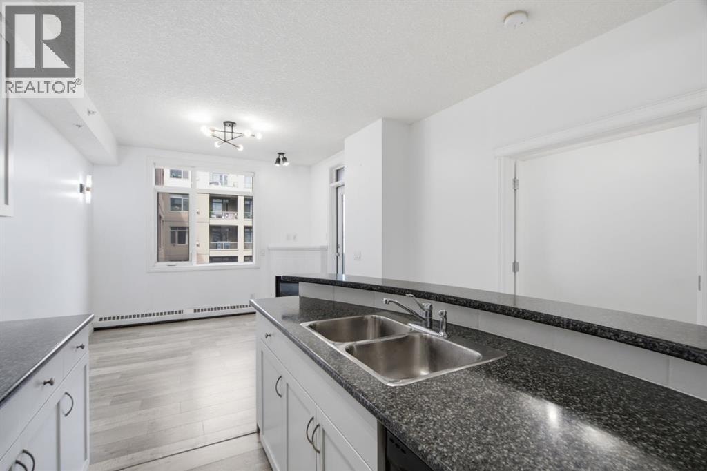 438, 930 Centre Avenue NE — photo 14