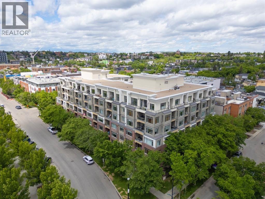 438, 930 Centre Avenue NE — photo 49