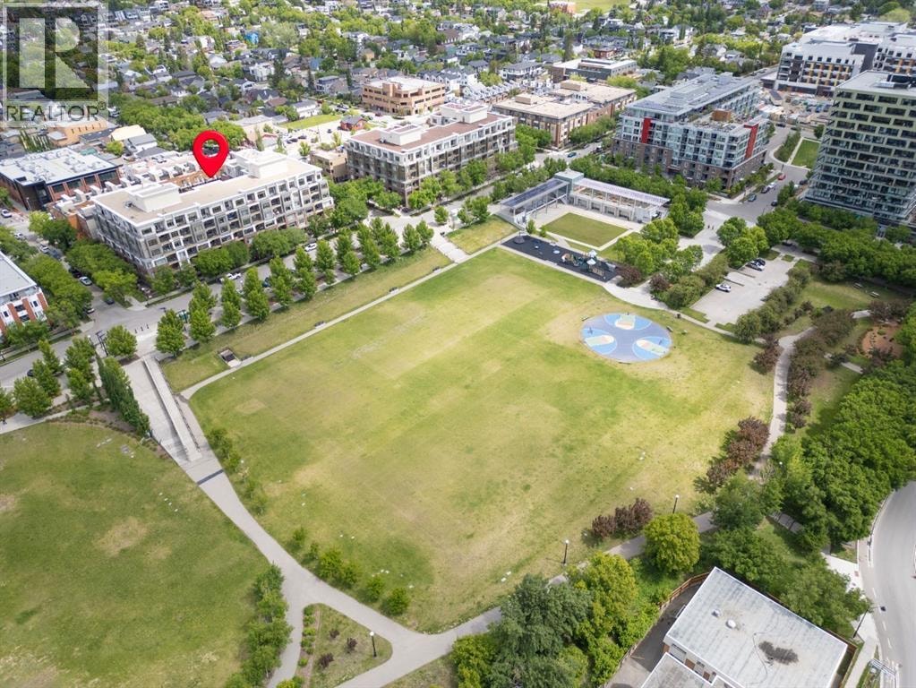 438, 930 Centre Avenue NE — photo 37