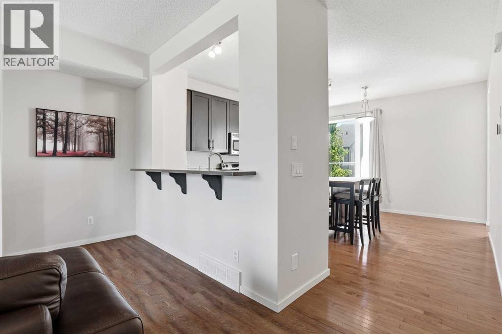 184 Chapalina Square SE — photo 10
