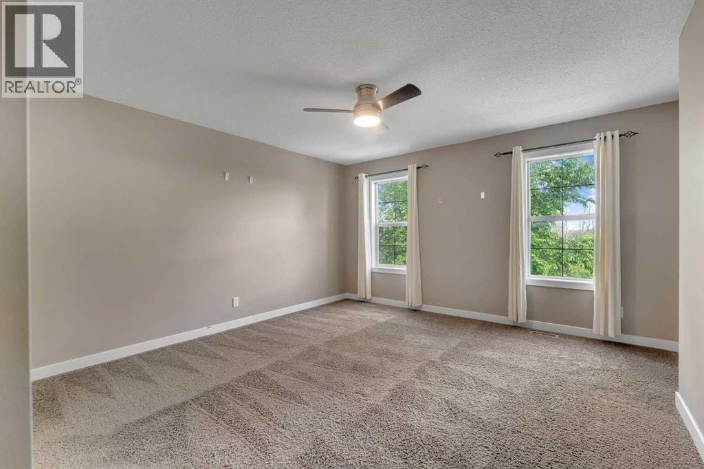 240 Elgin Meadows Way SE — photo 20