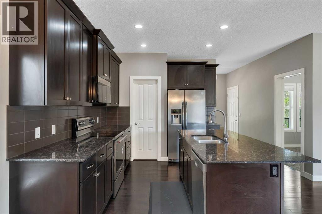 240 Elgin Meadows Way SE — photo 7