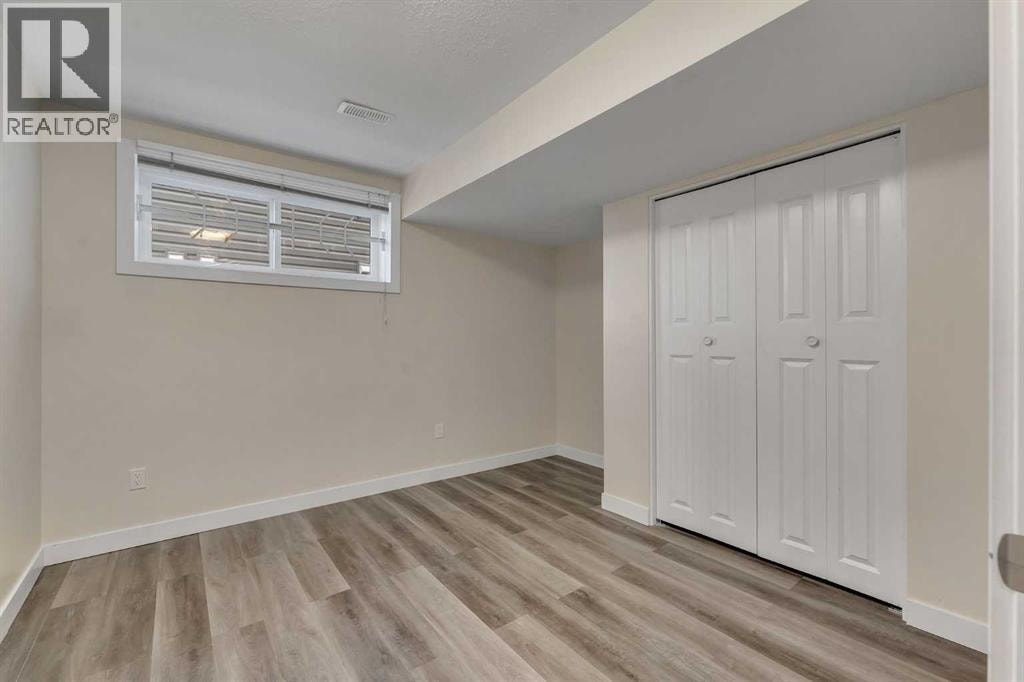 240 Elgin Meadows Way SE — photo 31