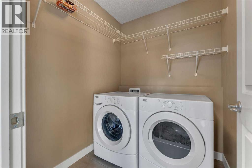 240 Elgin Meadows Way SE — photo 18