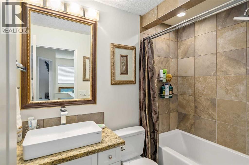 76 Sunlake Gardens SE — photo 25
