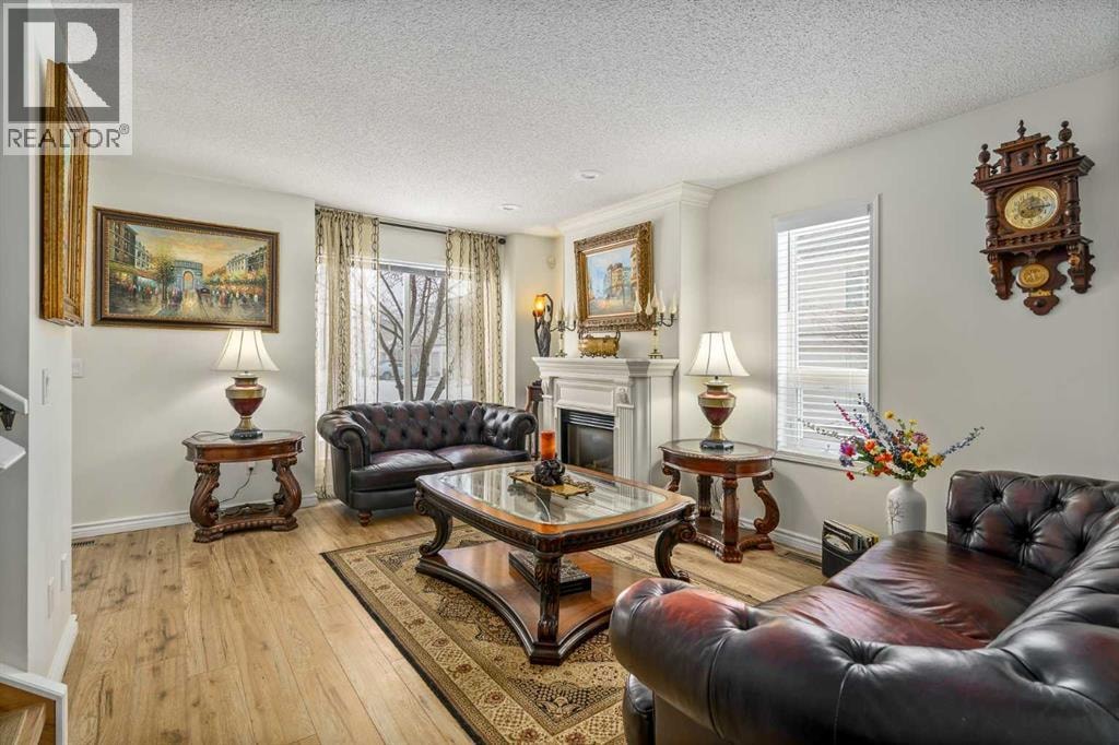 76 Sunlake Gardens SE — photo 5
