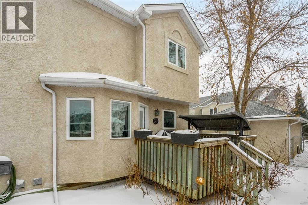 76 Sunlake Gardens SE — photo 36