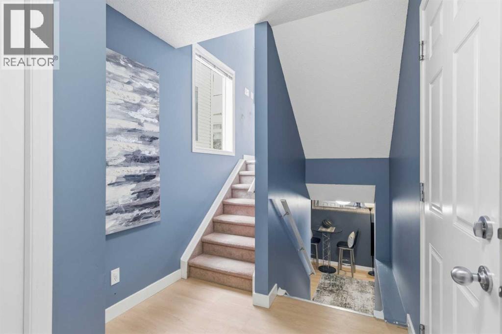 166 Everhollow Heights SW — photo 4