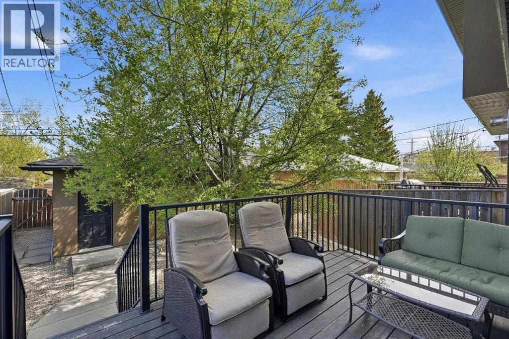314 30 Avenue NE — photo 35