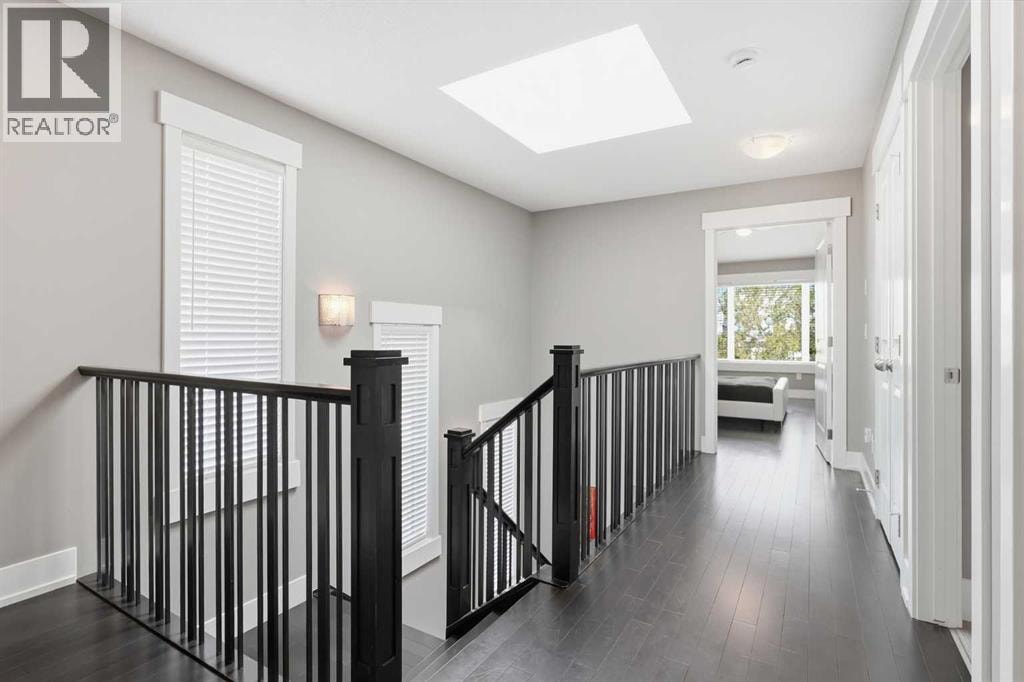 314 30 Avenue NE — photo 15