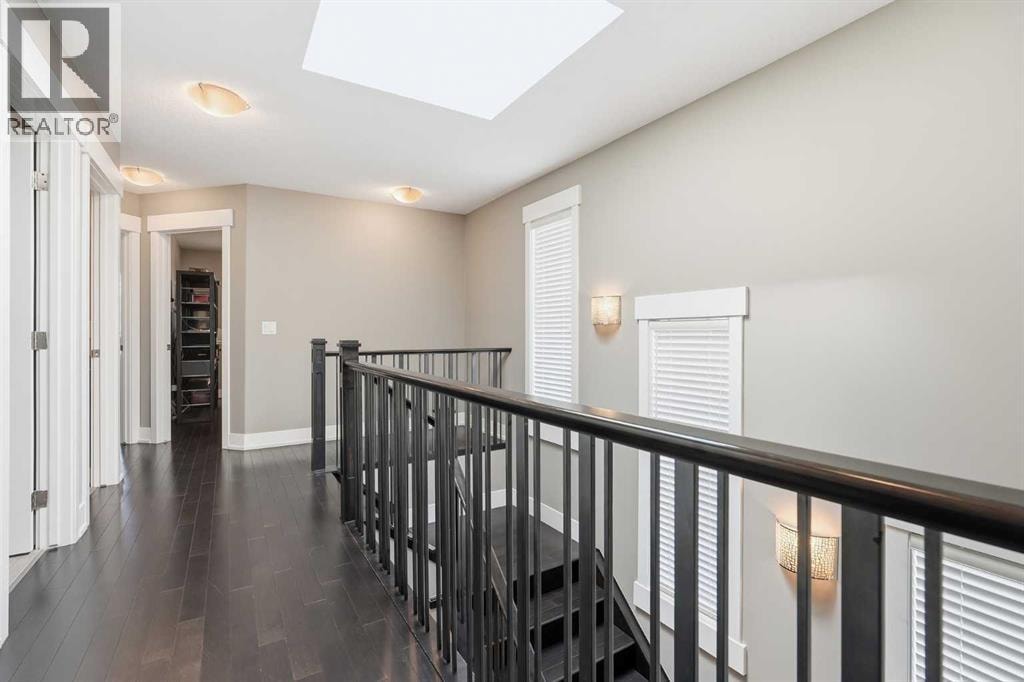 314 30 Avenue NE — photo 22