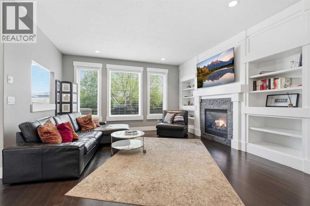 314 30 Avenue NE — photo 11