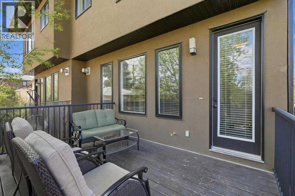 314 30 Avenue NE — photo 34