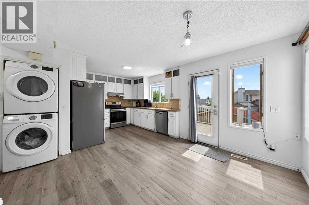 6979 Laguna Way NE — photo 12