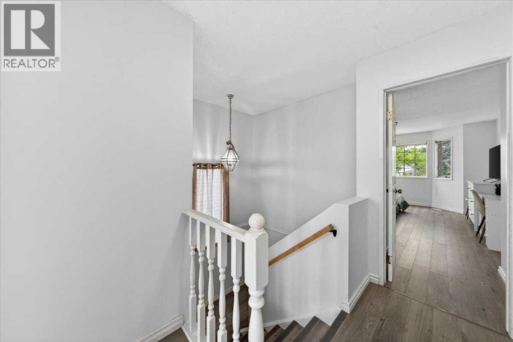 6979 Laguna Way NE — photo 17