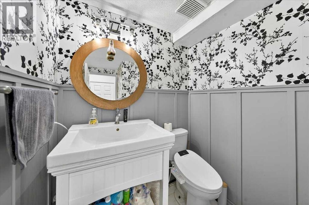 6979 Laguna Way NE — photo 10