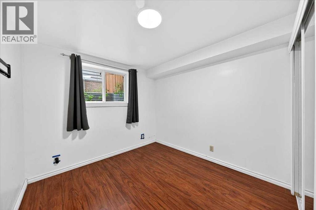 6979 Laguna Way NE — photo 36