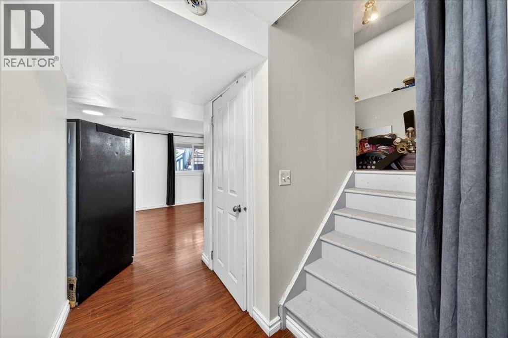 6979 Laguna Way NE — photo 29