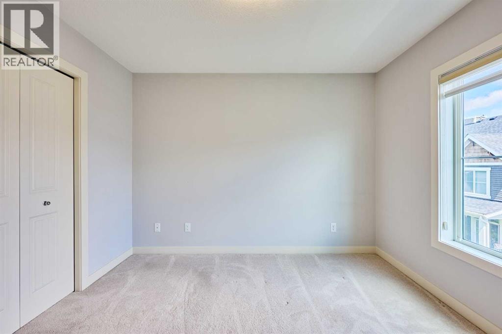 101, 355 Nolancrest Heights NW — photo 30