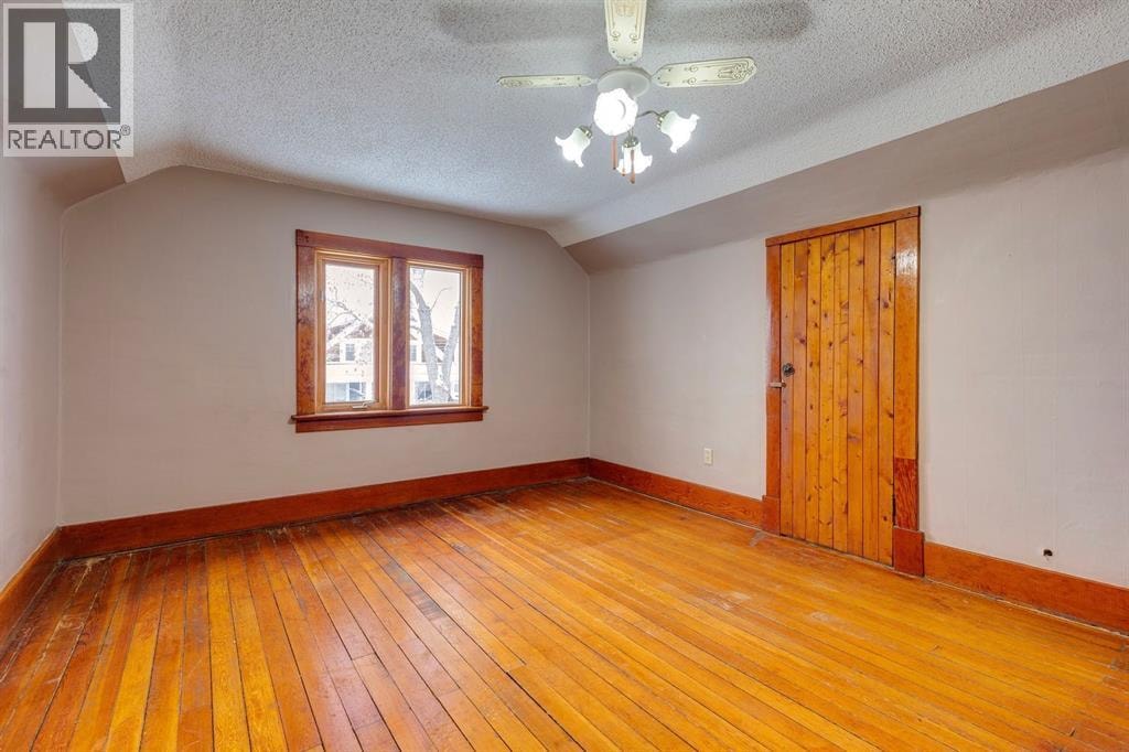 77 Elma Street W — photo 20