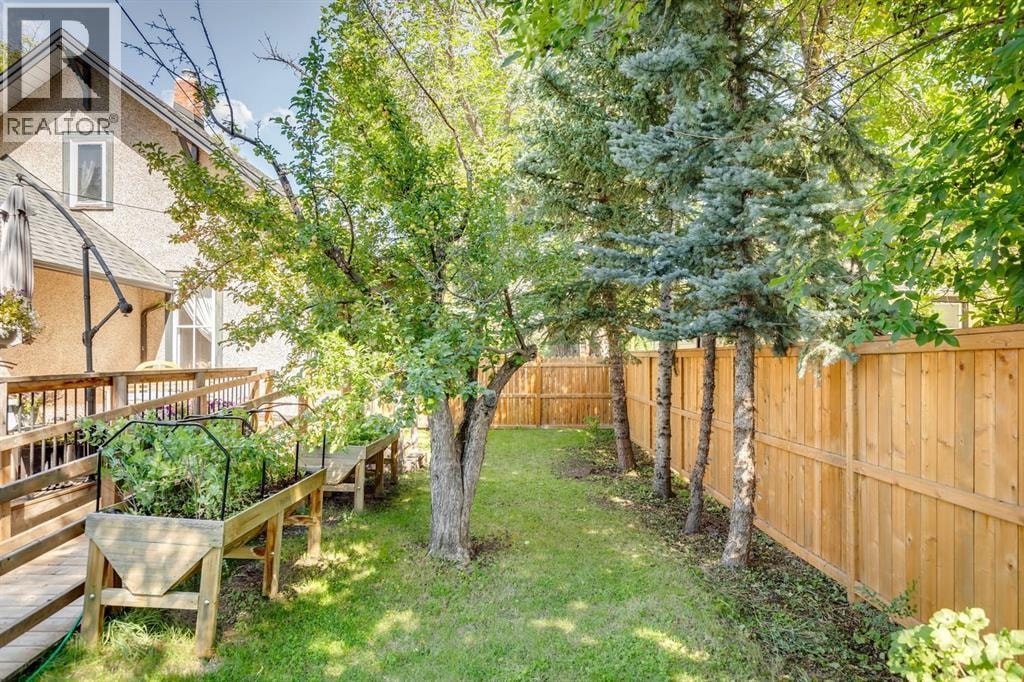 77 Elma Street W — photo 34