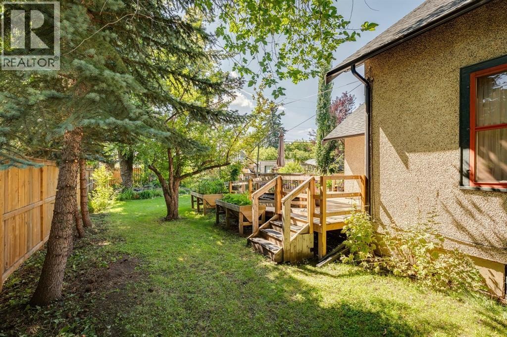 77 Elma Street W — photo 36