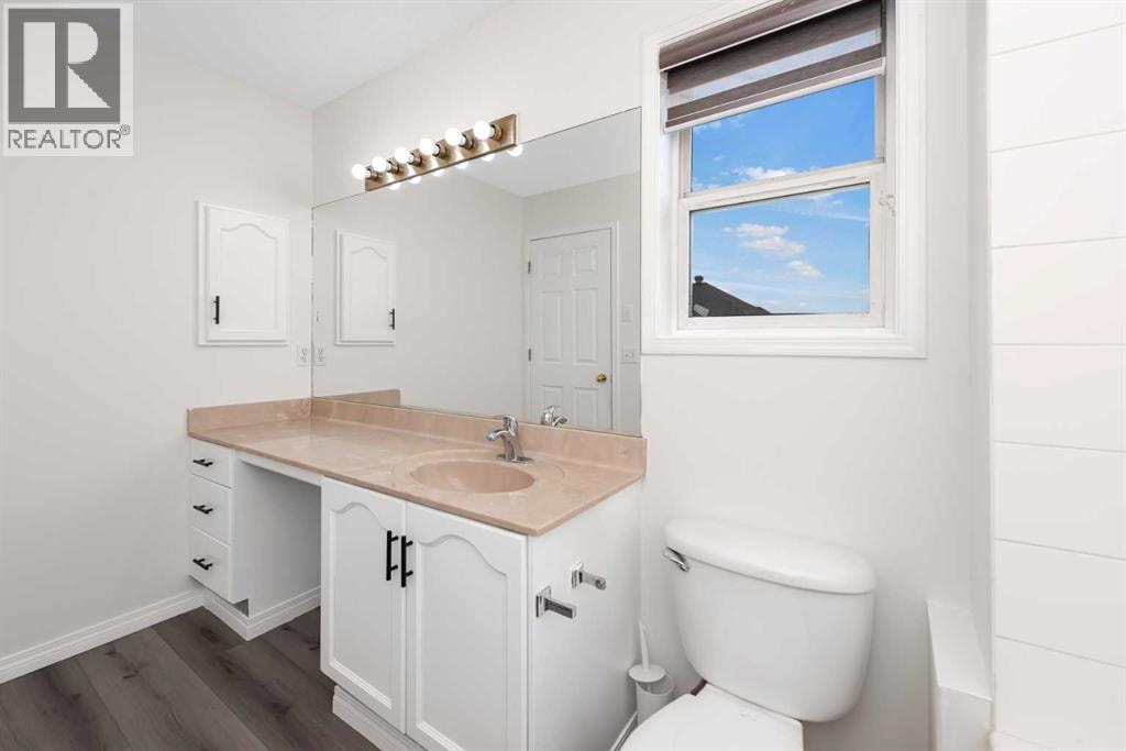 15 Martha's Haven Green NE — photo 36