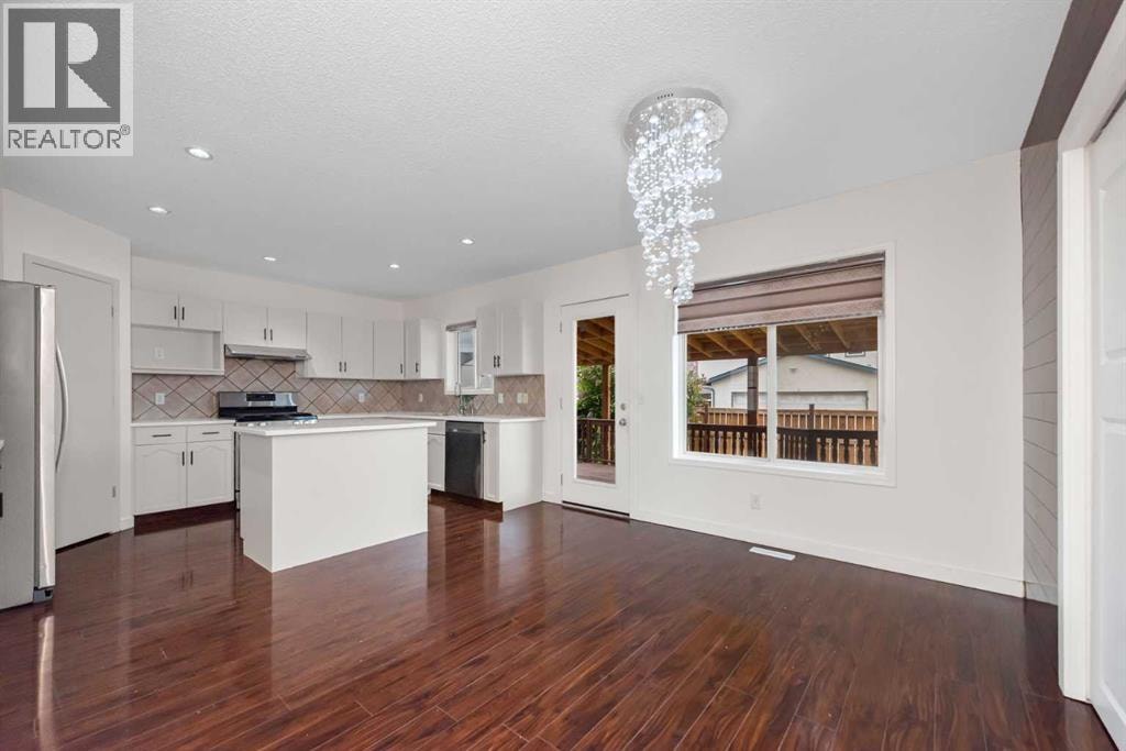 15 Martha's Haven Green NE — photo 17