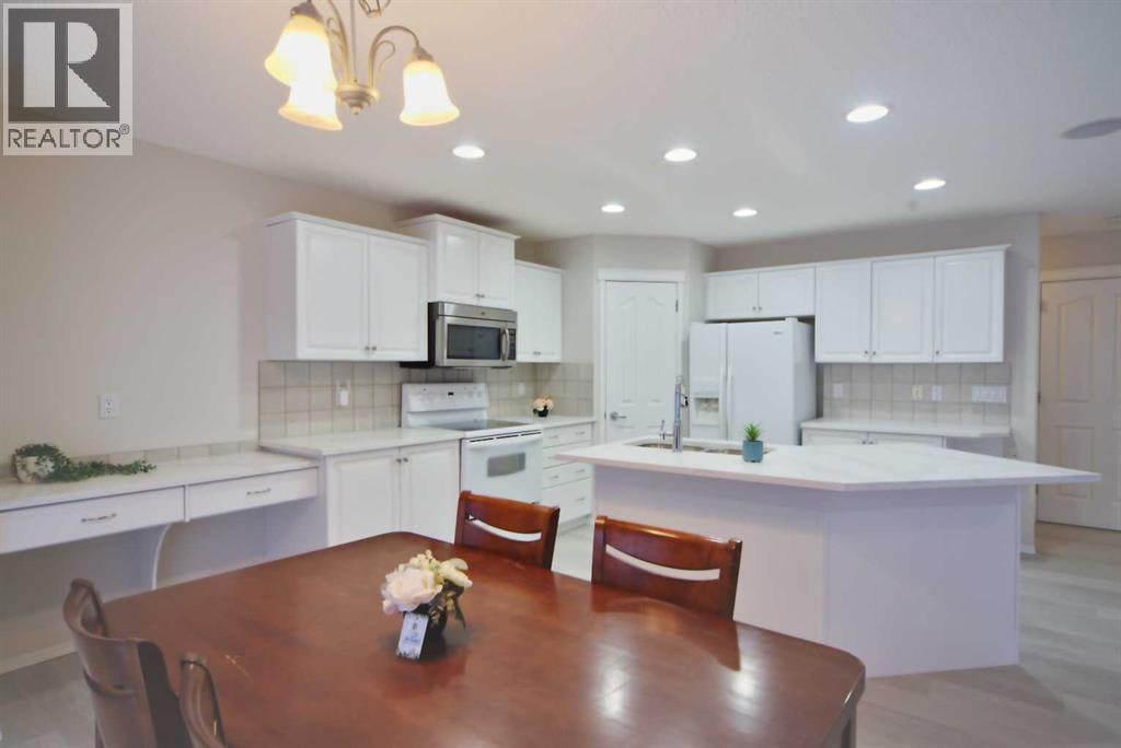 133 Panamount Court NW — photo 7