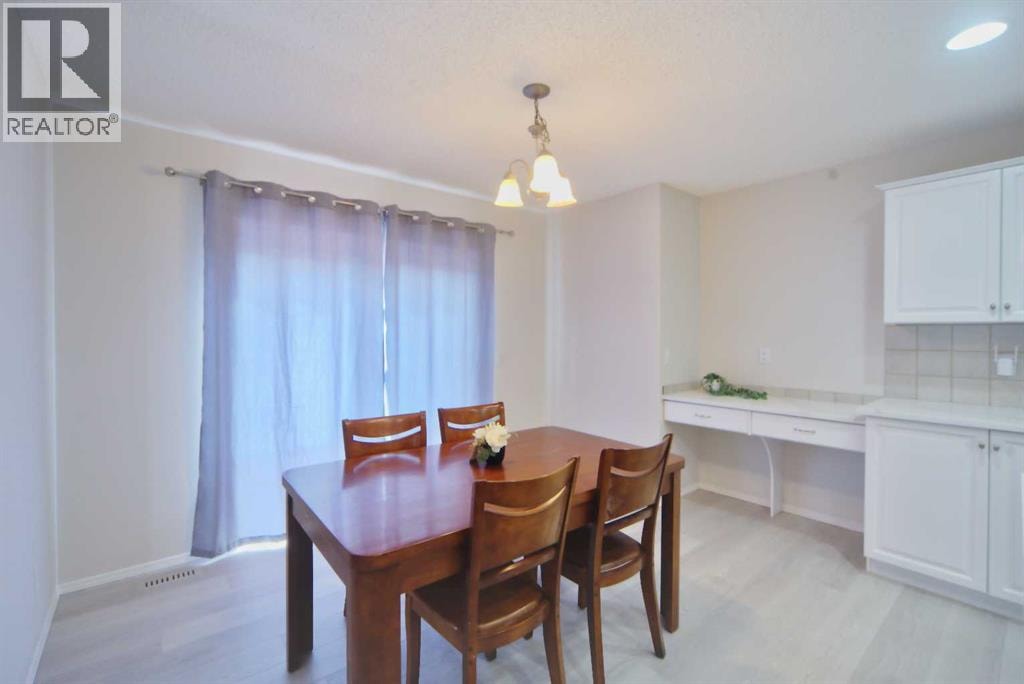 133 Panamount Court NW — photo 12
