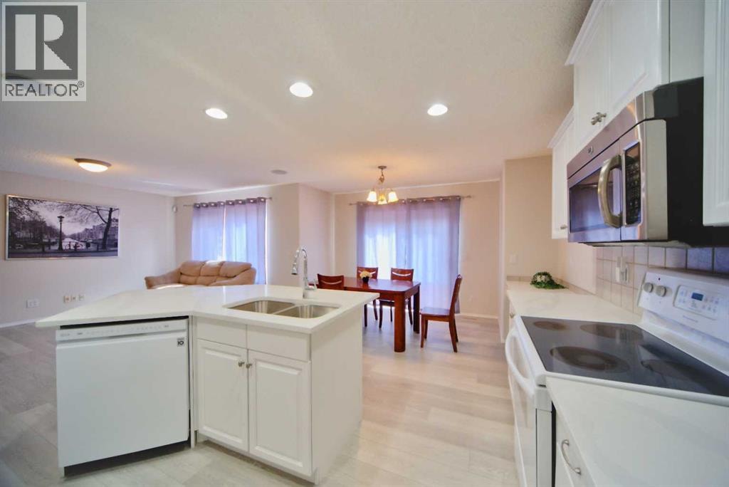 133 Panamount Court NW — photo 10