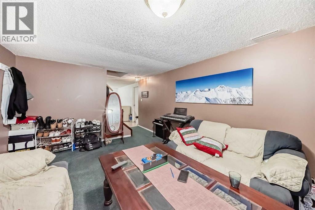 8222 Fairmount Drive SE — photo 30