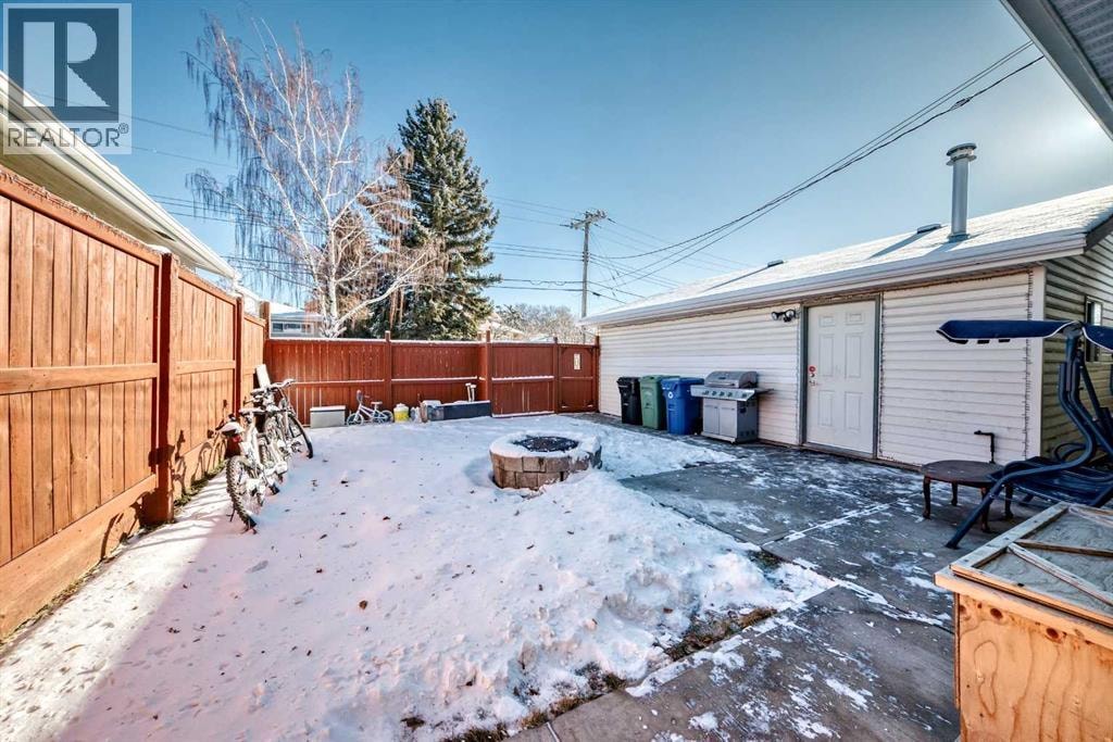 8222 Fairmount Drive SE — photo 45