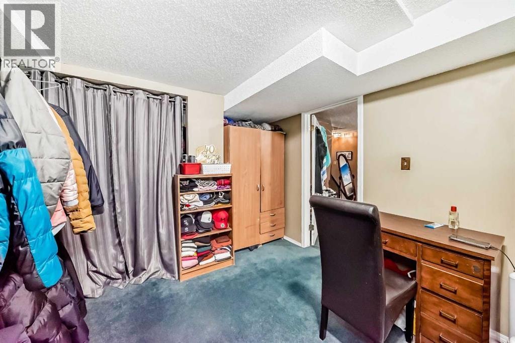 8222 Fairmount Drive SE — photo 38