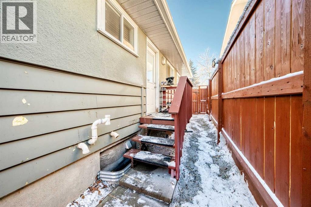 8222 Fairmount Drive SE — photo 49