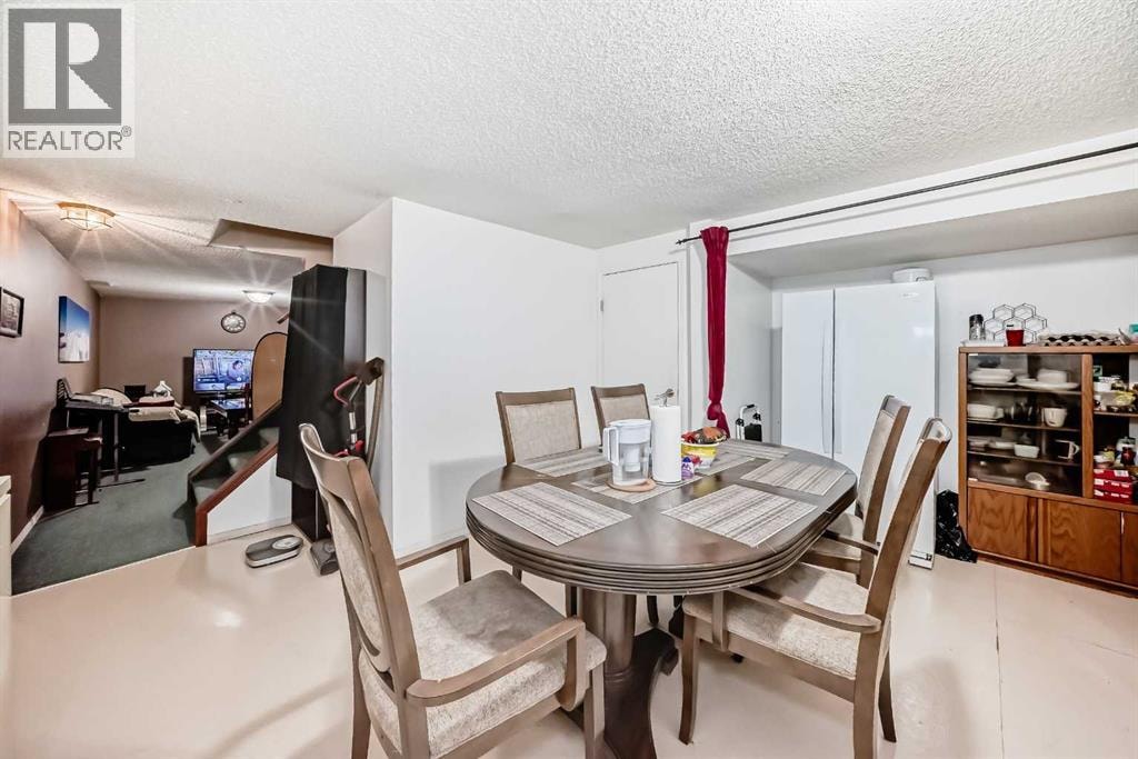 8222 Fairmount Drive SE — photo 34