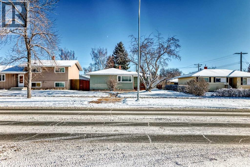 8222 Fairmount Drive SE — photo 50