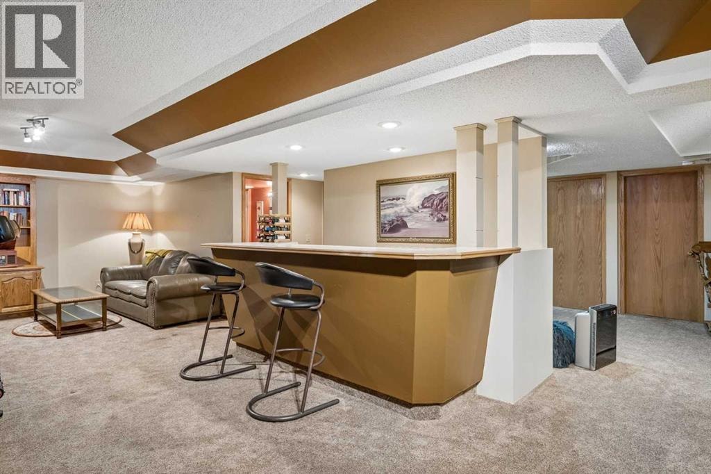 112 Oakbriar Close SW — photo 31