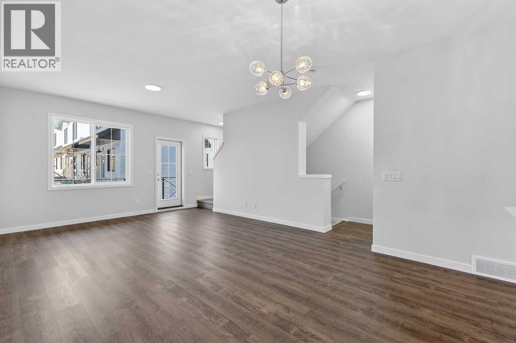 172 Hotchkiss Common SE — photo 4
